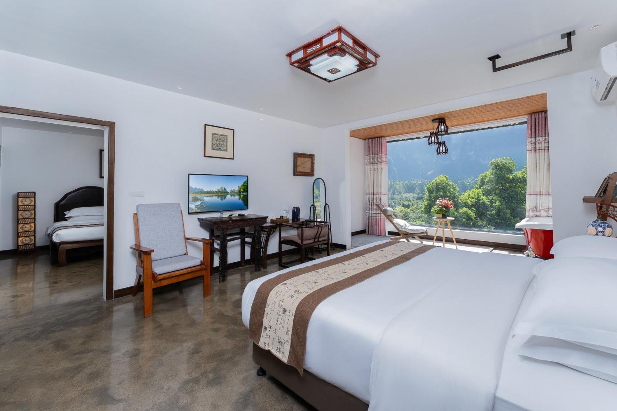Leisure Courtyard Hotel Yangshuo-Free Shuttle Bus To Yangshuo Station Stay 2 Nights One Way Экстерьер фото