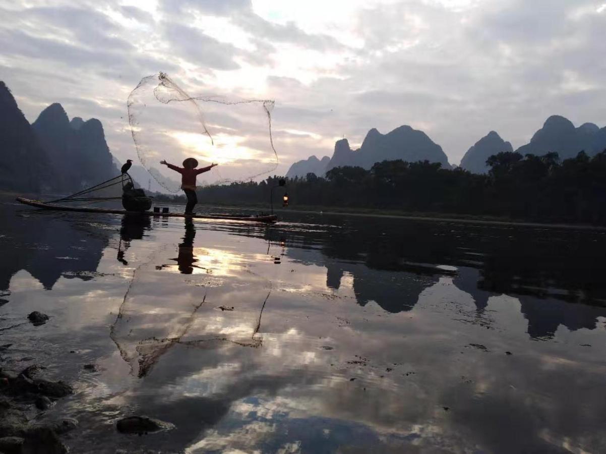 Leisure Courtyard Hotel Yangshuo-Free Shuttle Bus To Yangshuo Station Stay 2 Nights One Way Экстерьер фото